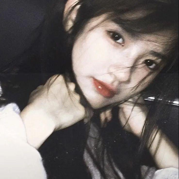 进击！巨人中学